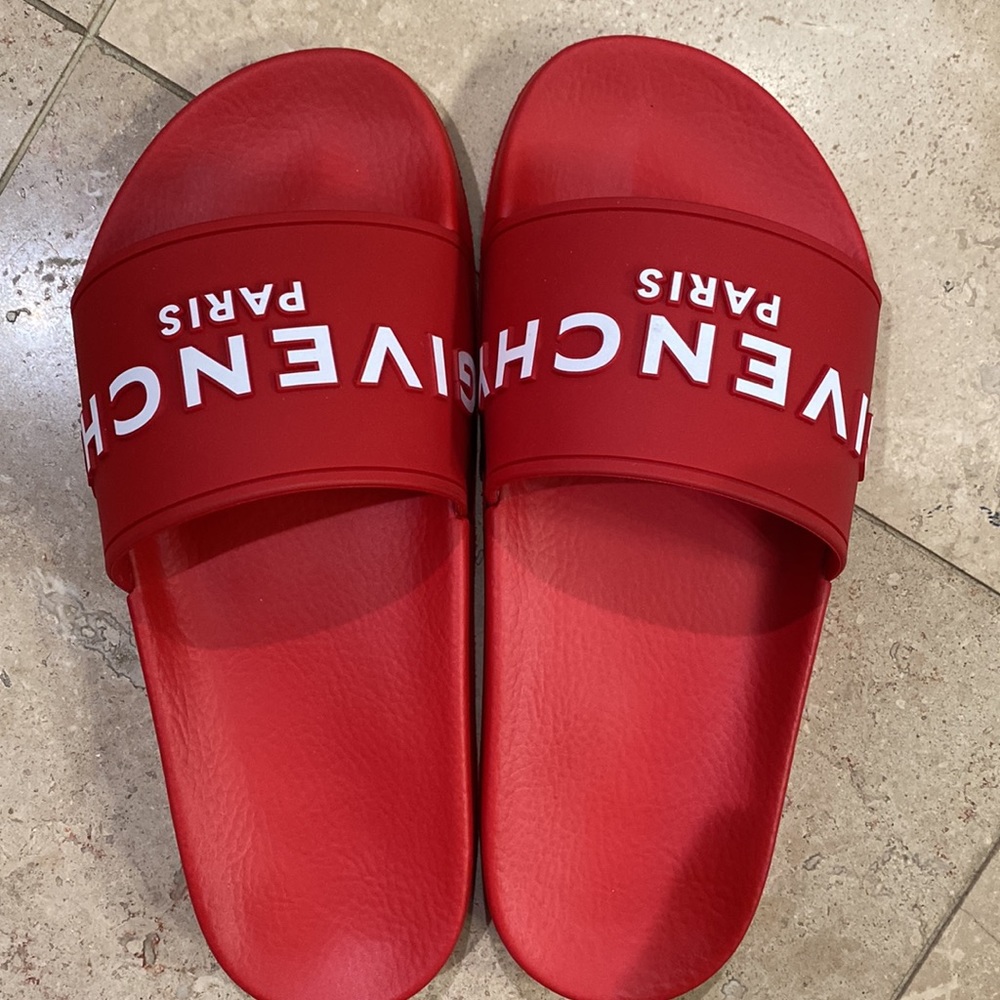 Authentic Givenchy Red Logo Slides - Picture 5 of 11